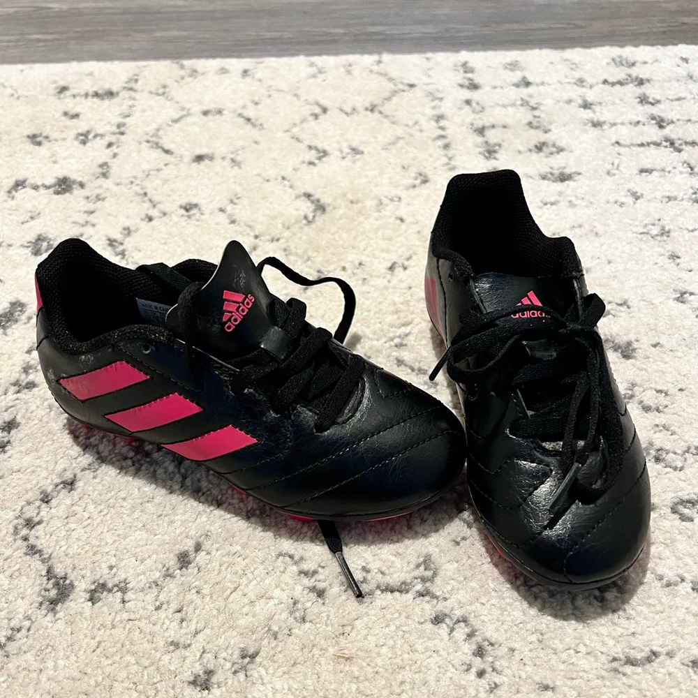 Girls Adidas soccer cleats